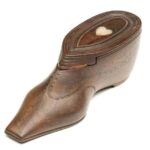 Rosewood Snuff Box in the form of a Shoe